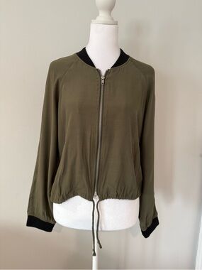 BB Dakota Olive Bomber Jacket with Black Trim. Size M
